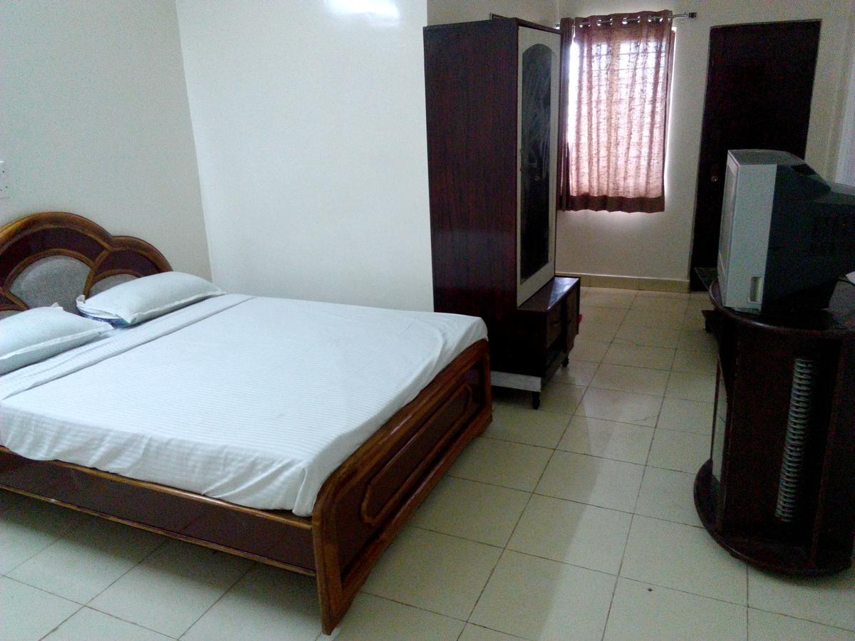 Sahasra Residency Hotell Hyderabad Eksteriør bilde