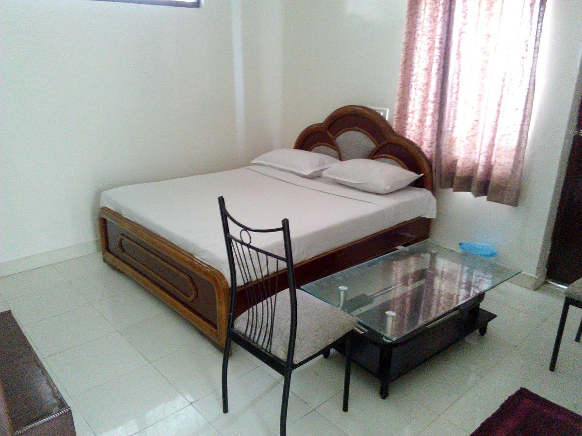 Sahasra Residency Hotell Hyderabad Eksteriør bilde